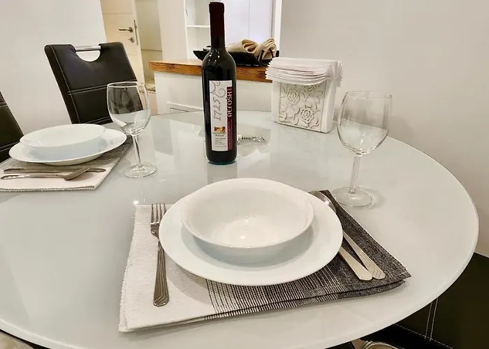 アパート Comfort Bella Lucia ポルトローシュ